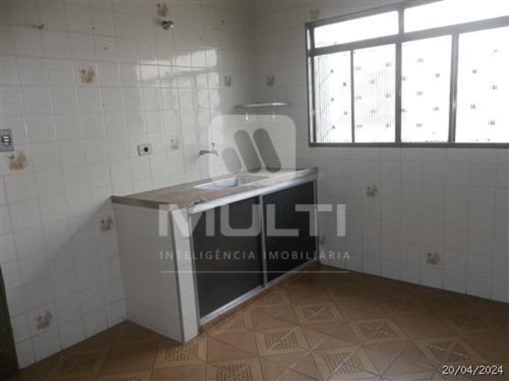 Casa, 3 quartos, 200 m² - Foto 11