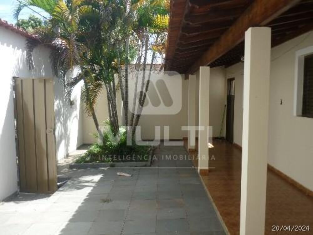 Casa, 3 quartos, 200 m² - Foto 17