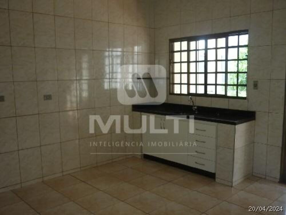 Casa, 3 quartos, 200 m² - Foto 12