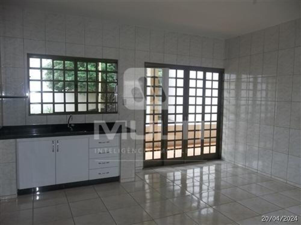 Casa, 3 quartos, 200 m² - Foto 15