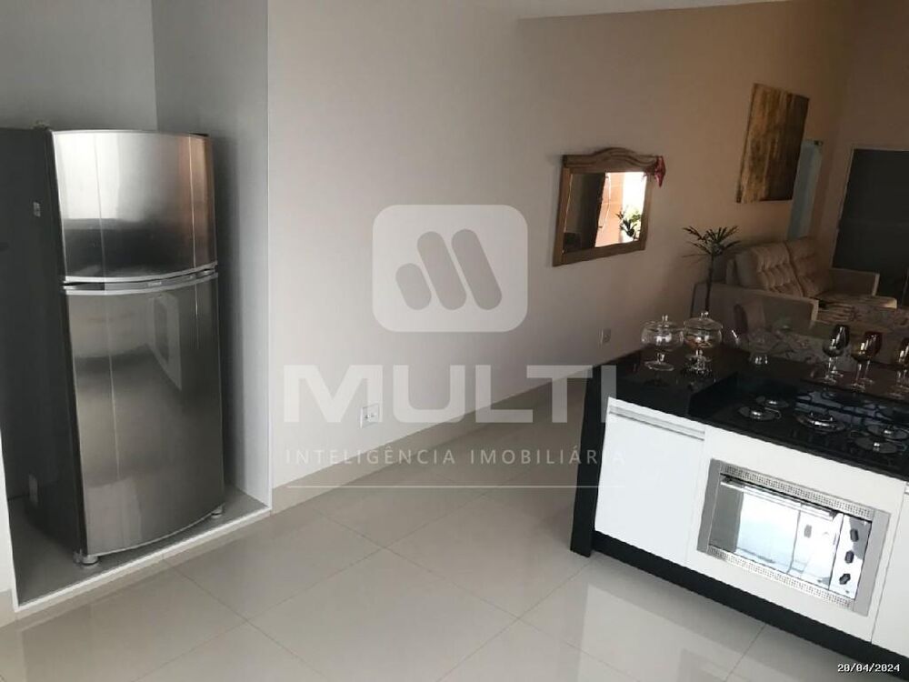 Casa, 4 quartos, 238 m² - Foto 3