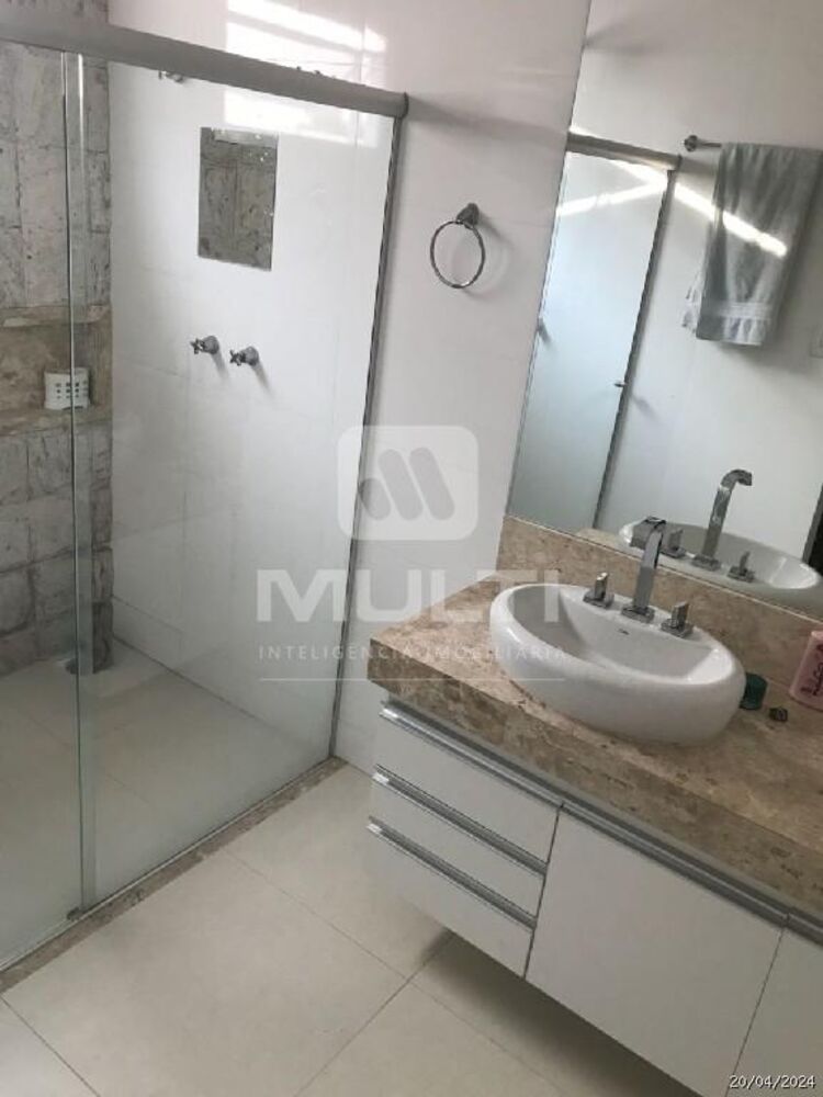 Casa, 4 quartos, 238 m² - Foto 8