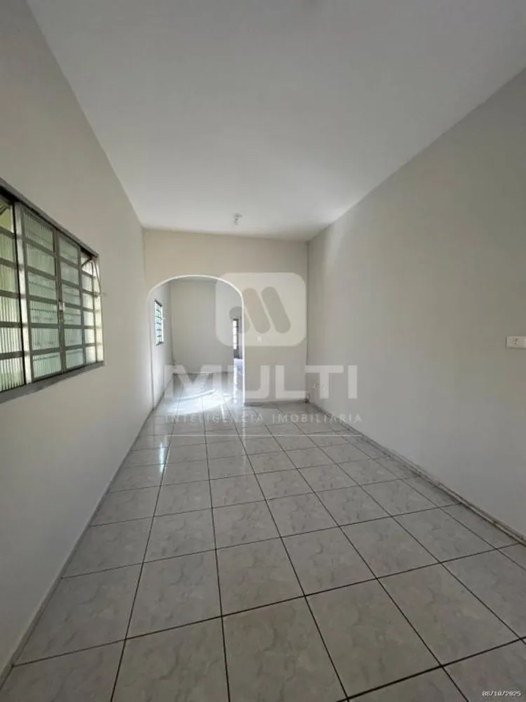 Casa, 2 quartos, 144 m² - Foto 2