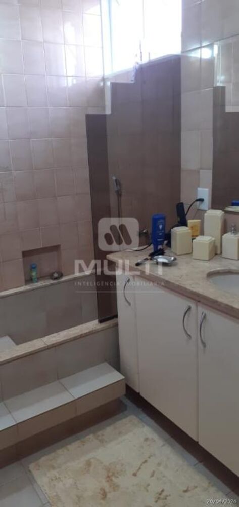 Casa, 3 quartos, 250 m² - Foto 5