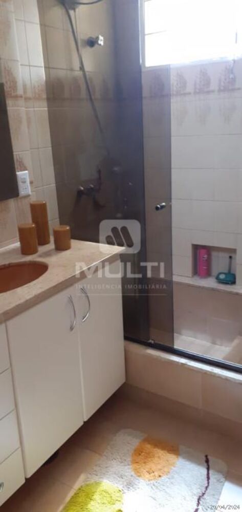 Casa, 3 quartos, 250 m² - Foto 9