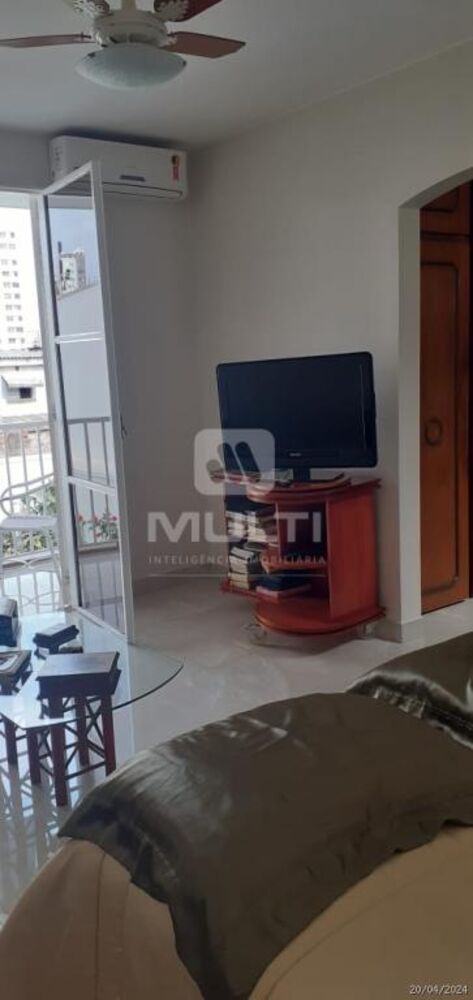 Casa, 3 quartos, 250 m² - Foto 17