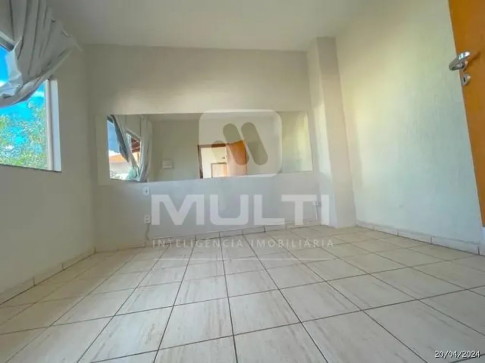Casa, 3 quartos, 273 m² - Foto 3