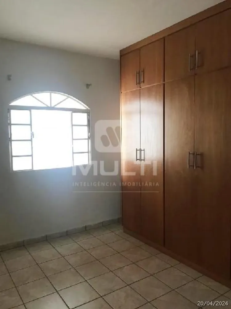Casa, 3 quartos, 198 m² - Foto 6