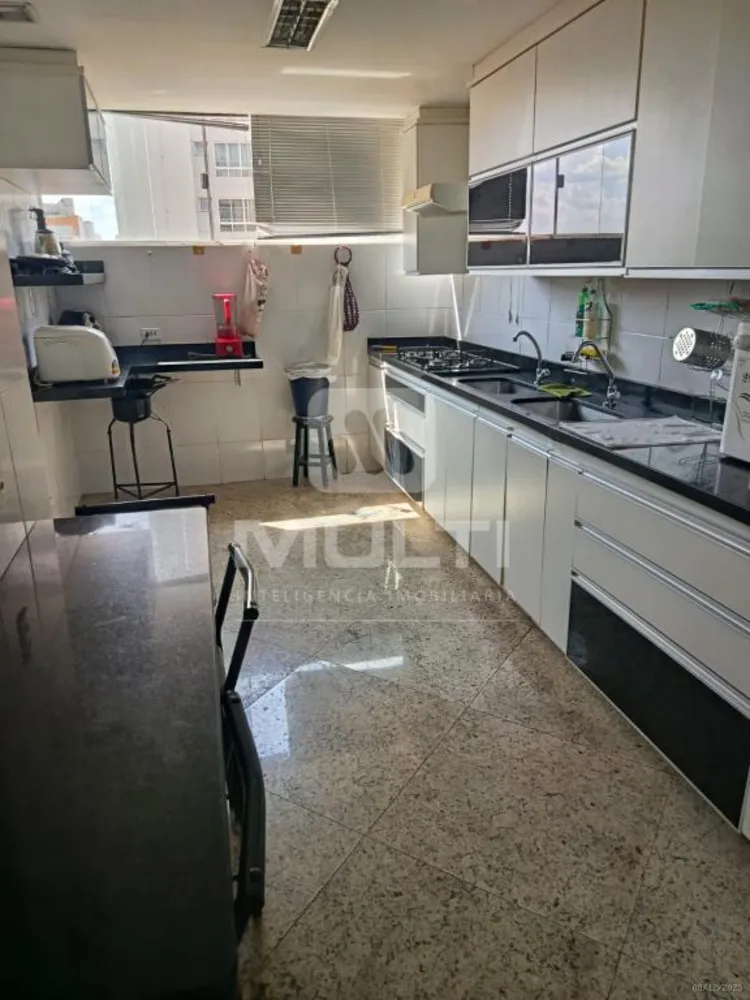 Apartamento, 4 quartos, 180 m² - Foto 2