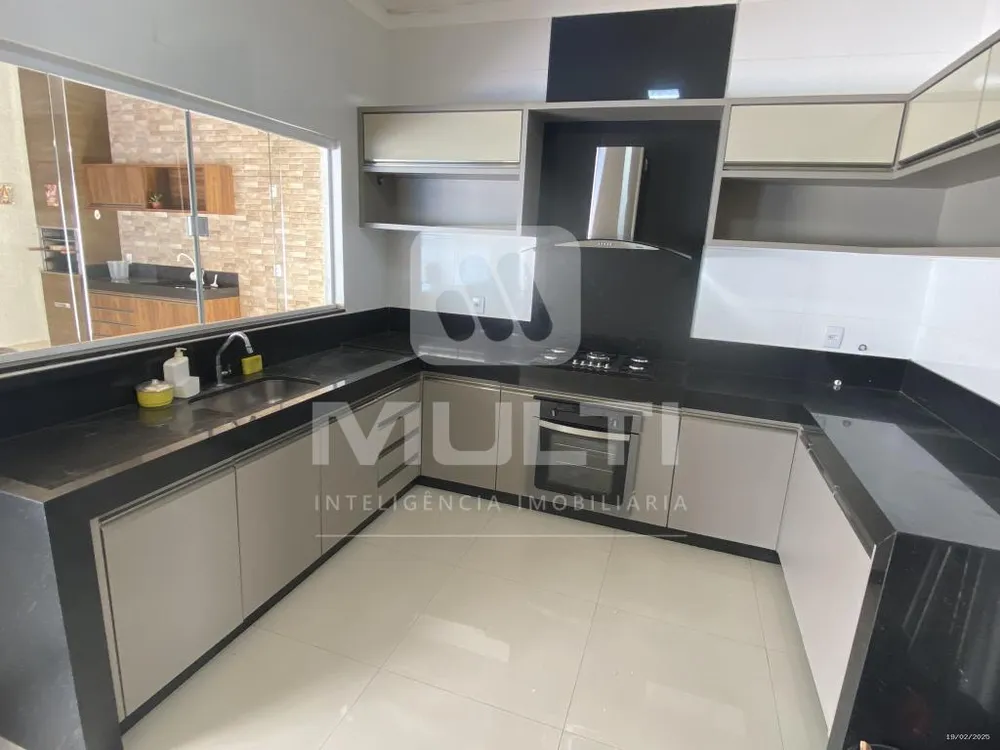 Casa, 3 quartos, 161 m² - Foto 8