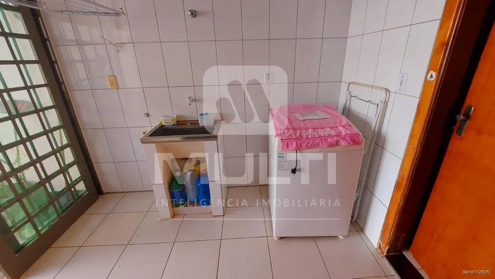 Casa, 3 quartos, 225 m² - Foto 3