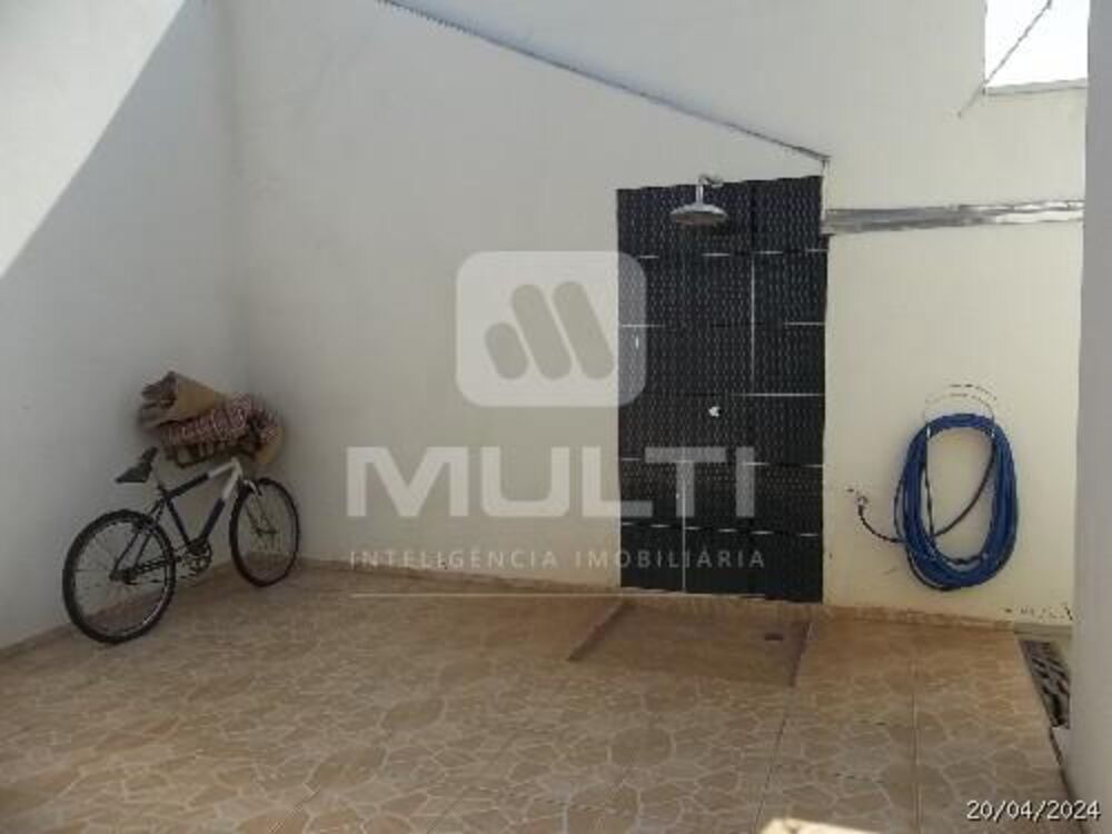 Casa, 3 quartos, 165 m² - Foto 2