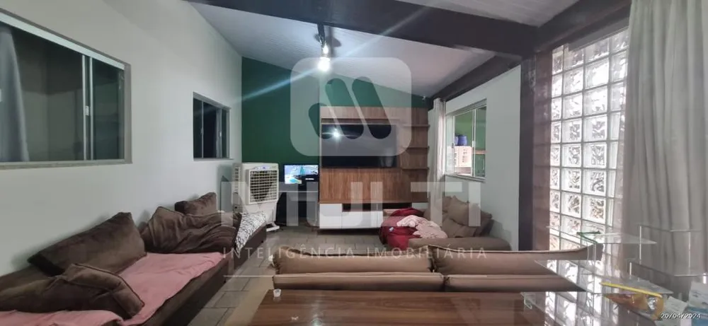 Casa, 4 quartos, 110 m² - Foto 3