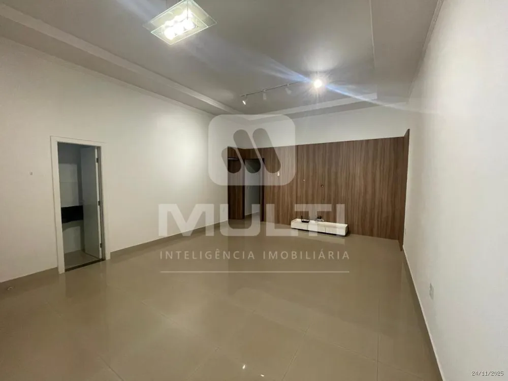 Casa, 3 quartos, 200 m² - Foto 4