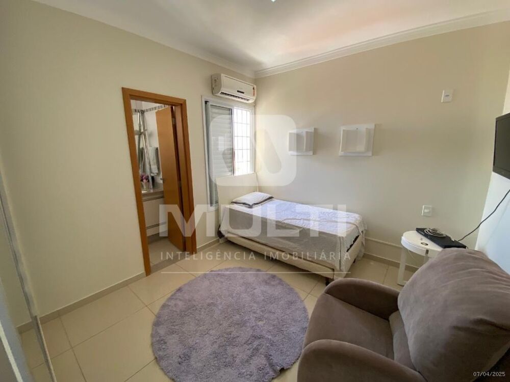 Apartamento à venda com 3 quartos, 179m² - Foto 10