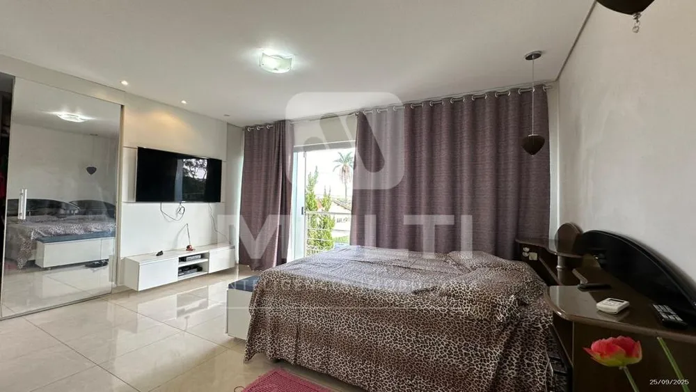Casa, 4 quartos, 300 m² - Foto 4