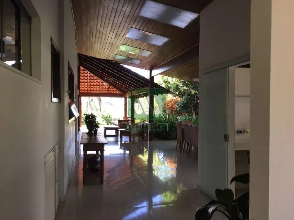 Casa de Condomínio à venda com 5 quartos, 800m² - Foto 2