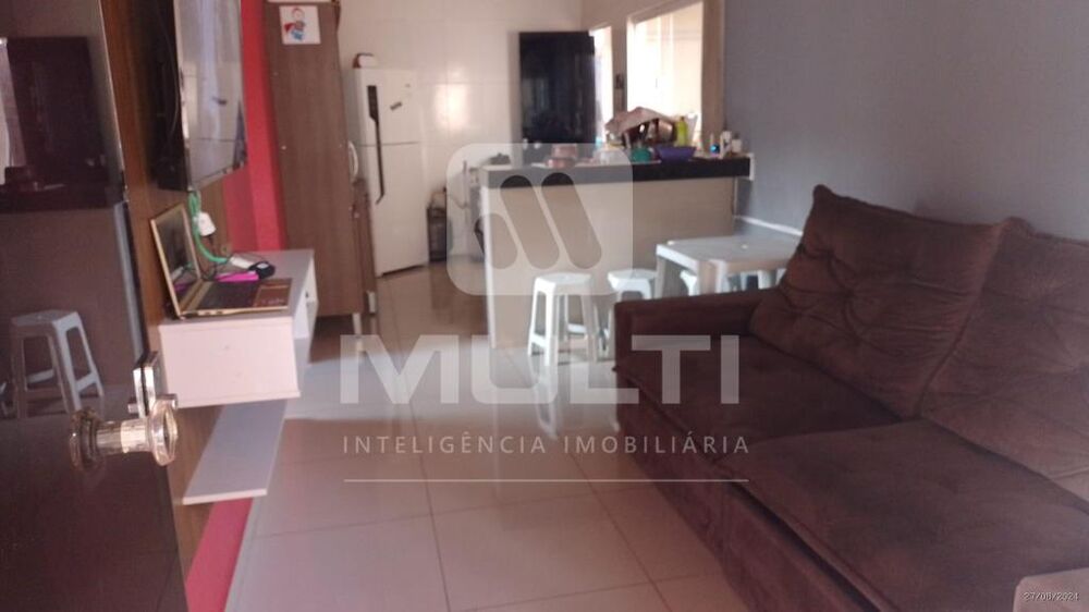 Casa, 2 quartos, 52 m² - Foto 1