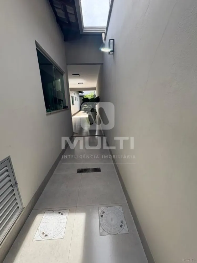Casa, 4 quartos, 300 m² - Foto 9