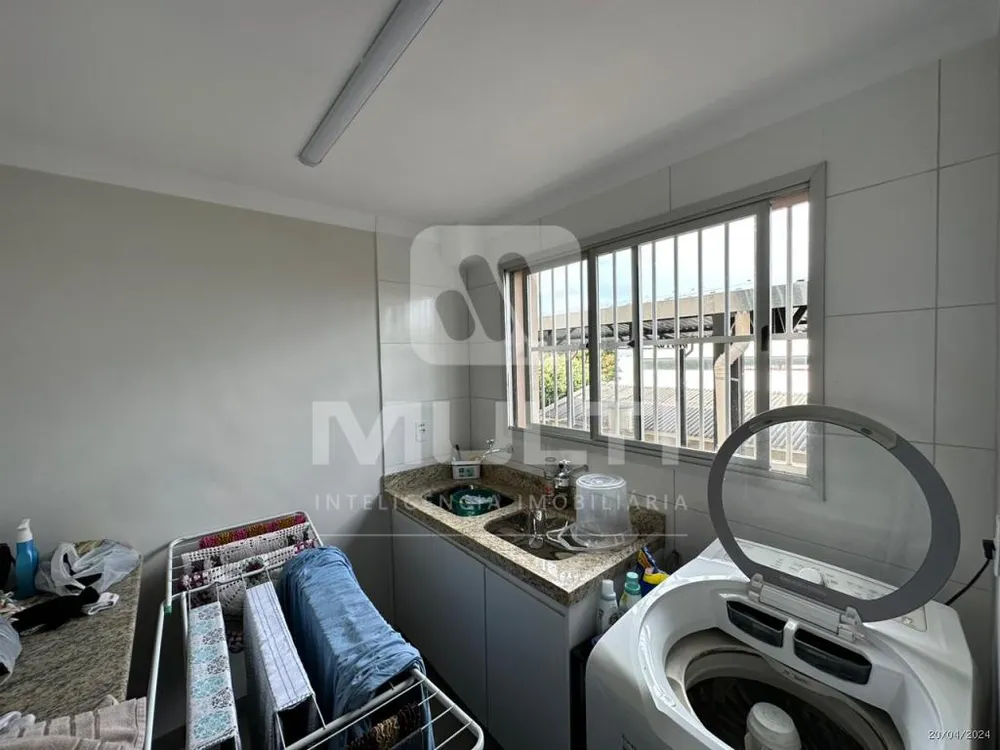 Apartamento, 3 quartos, 142 m² - Foto 1