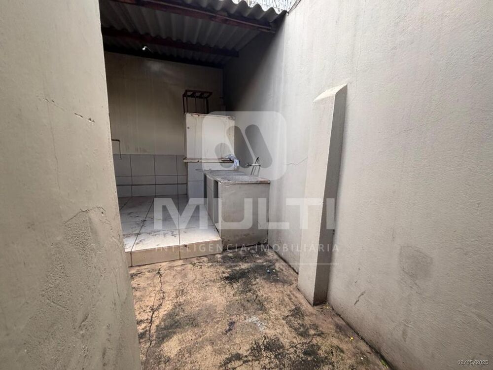 Casa à venda com 3 quartos, 94m² - Foto 10