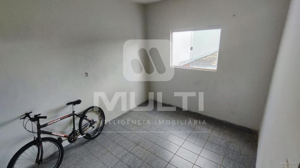 Casa à venda com 11 quartos, 480m² - Foto 18