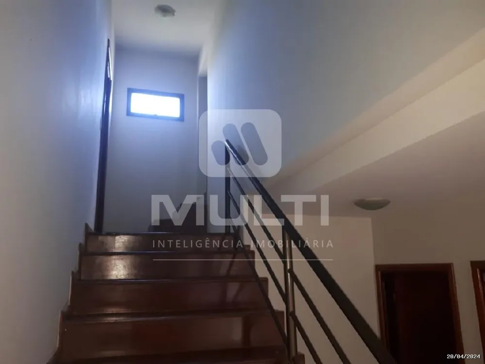 Casa, 5 quartos, 360 m² - Foto 4