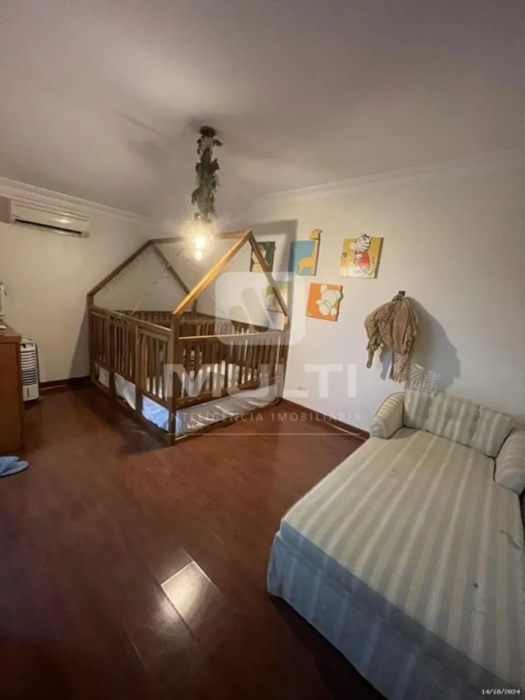 Casa, 3 quartos, 295 m² - Foto 4