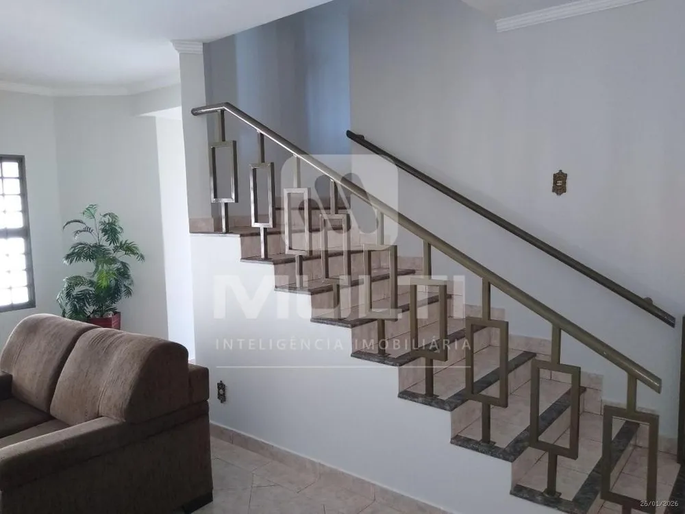 Casa, 4 quartos, 285 m² - Foto 7