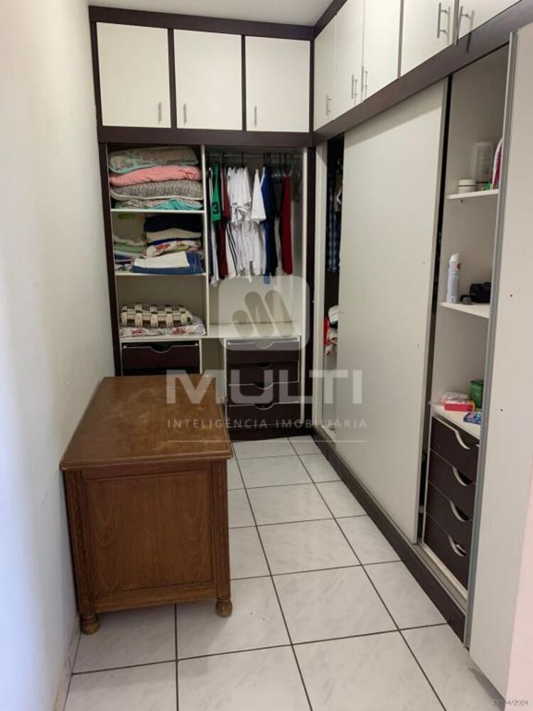 Casa, 3 quartos, 190 m² - Foto 4