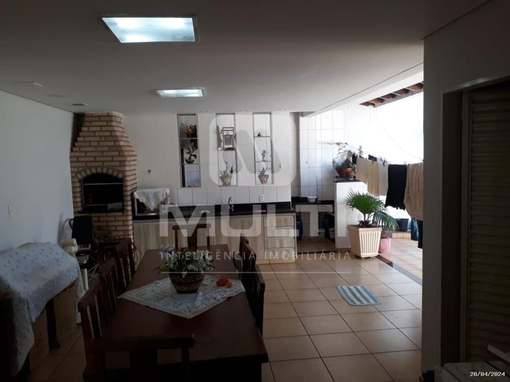 Casa, 3 quartos, 280 m² - Foto 17