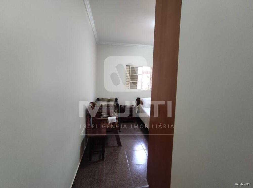 Casa, 3 quartos, 280 m² - Foto 16