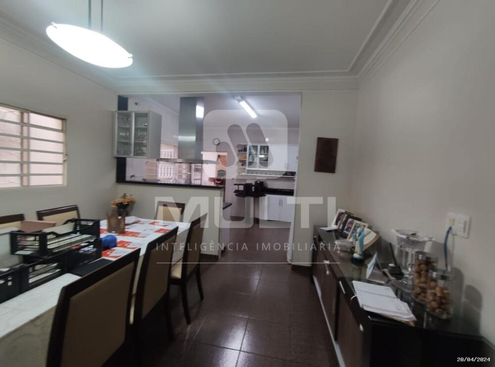 Casa, 3 quartos, 280 m² - Foto 18