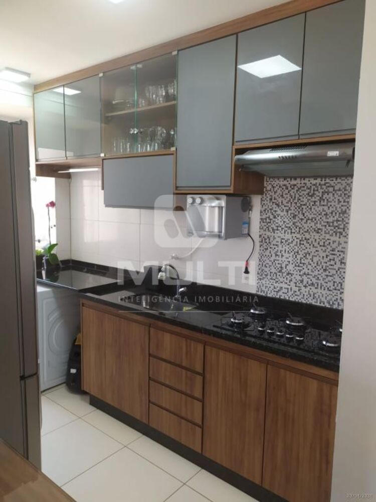 Apartamento à venda com 2 quartos, 48m² - Foto 12