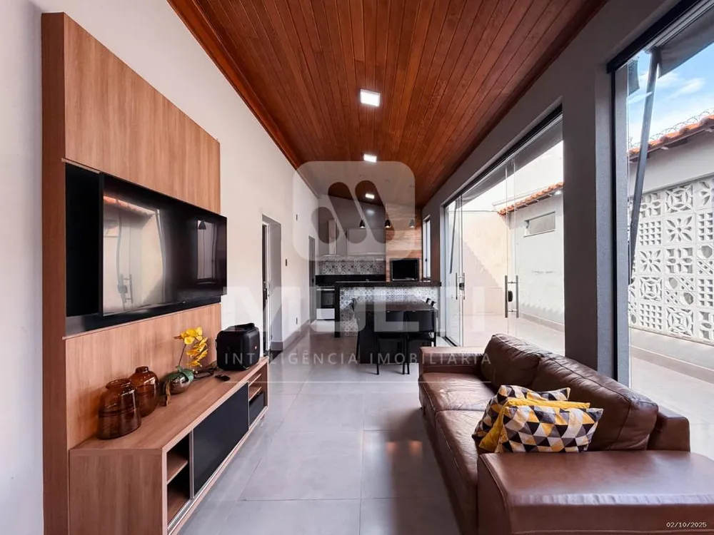 Casa, 4 quartos, 230 m² - Foto 11