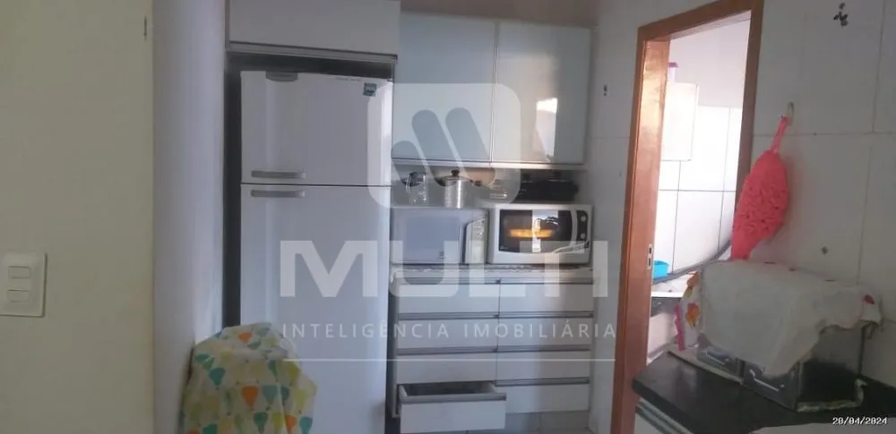 Casa, 3 quartos, 105 m² - Foto 2