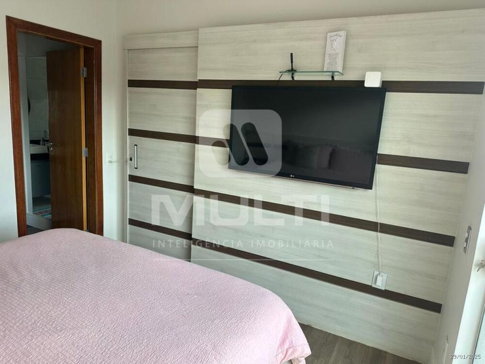 Casa, 3 quartos, 256 m² - Foto 17