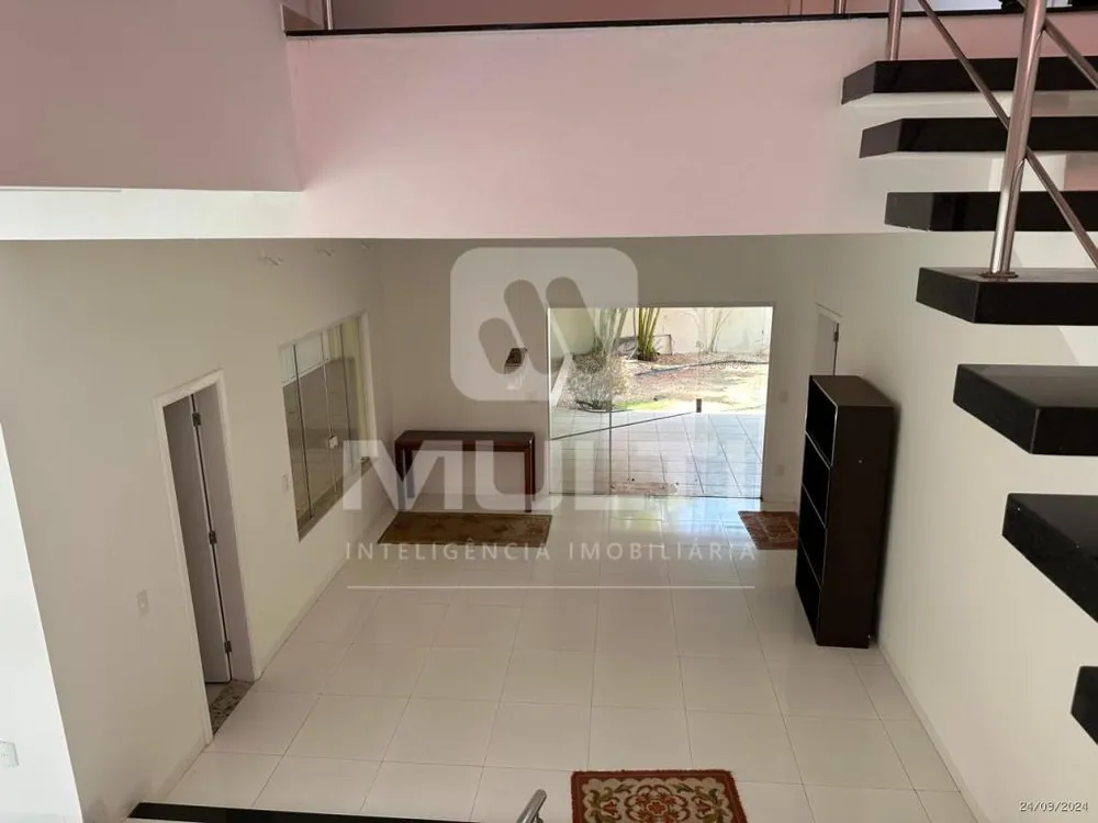 Casa, 3 quartos, 157 m² - Foto 1
