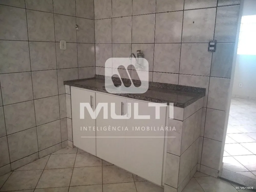 Casa, 5 quartos, 260 m² - Foto 7