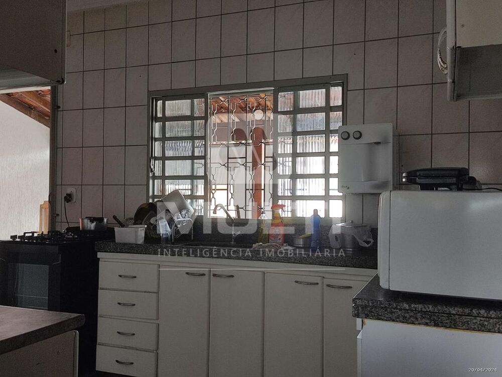 Casa à venda com 3 quartos, 191m² - Foto 10