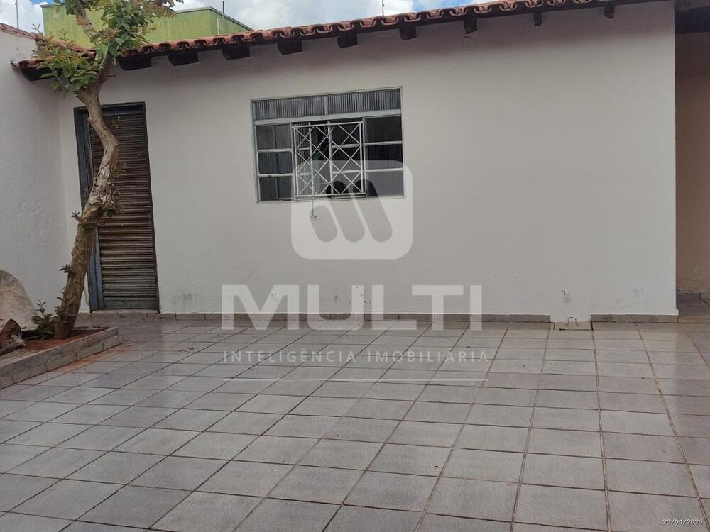 Casa à venda com 3 quartos, 191m² - Foto 14