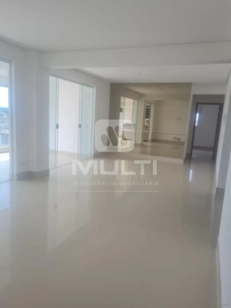 Apartamento, 3 quartos, 163 m² - Foto 1