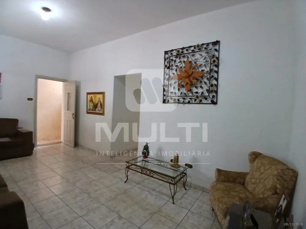 Casa, 3 quartos, 264 m² - Foto 1