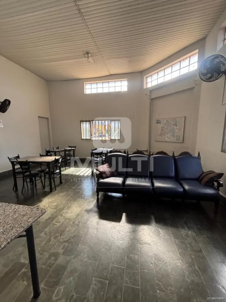 Casa, 3 quartos, 184 m² - Foto 4