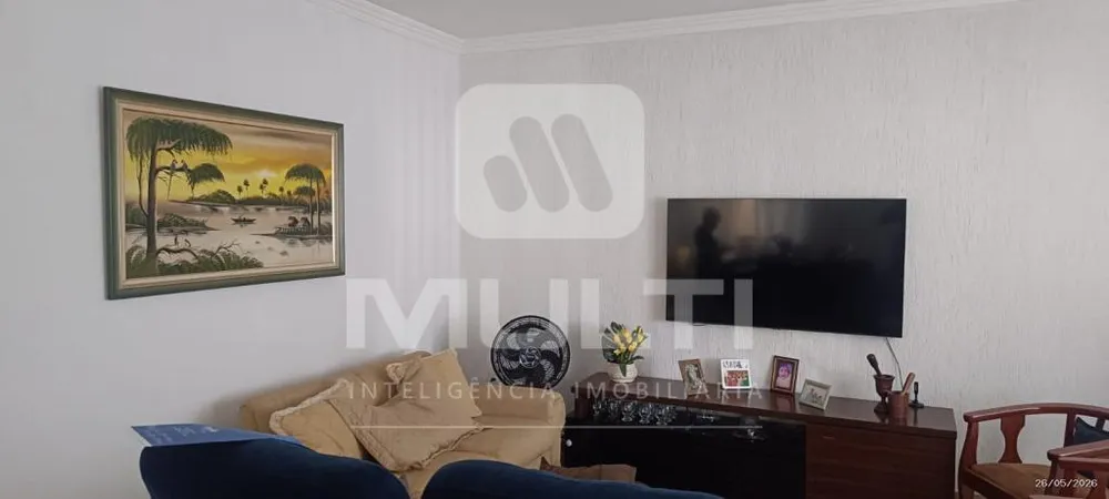 Casa, 3 quartos, 184 m² - Foto 1