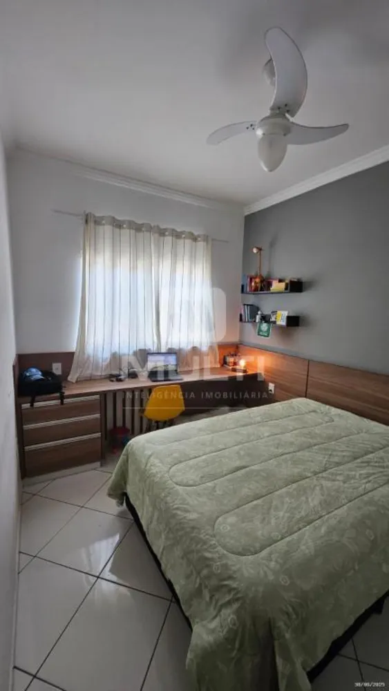 Casa, 3 quartos, 139 m² - Foto 2