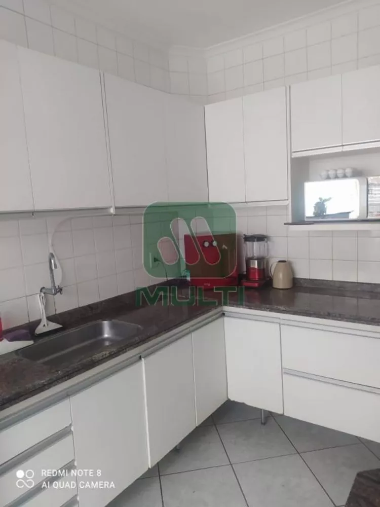 Apartamento à venda com 3 quartos, 65m² - Foto 10