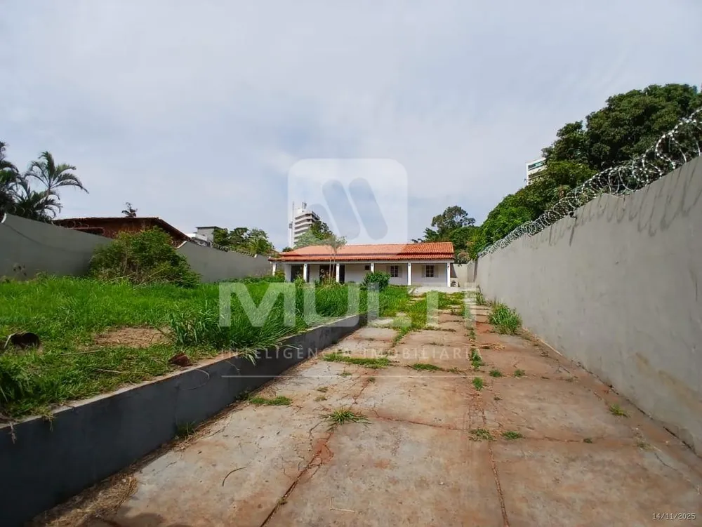 Casa, 5 quartos, 284 m² - Foto 3
