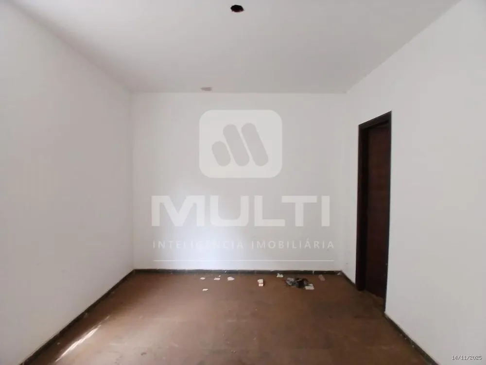 Casa, 5 quartos, 284 m² - Foto 4