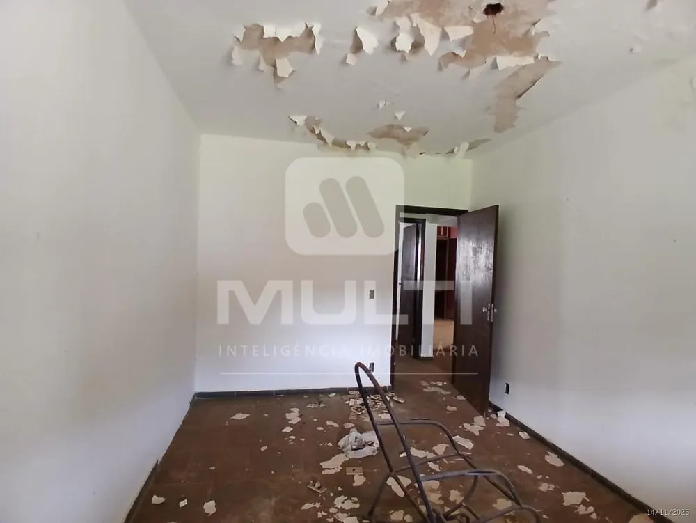Casa, 5 quartos, 284 m² - Foto 10